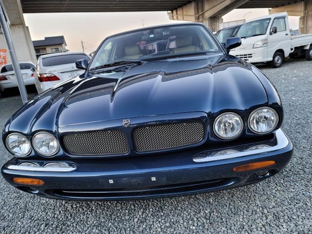 ＸＪ ＸＪＲ　４．０スーパーチャージドＶ８（4枚目）