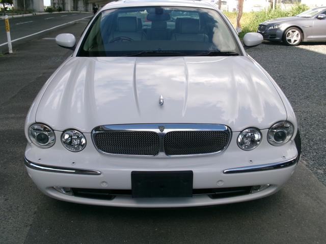 ジャガー XJ スーパーV8 139.0万円 平成17年(2005年) 福岡県 ジャガー XJ スーパーV8 139.0万円 平成17年(2005年) 福岡県