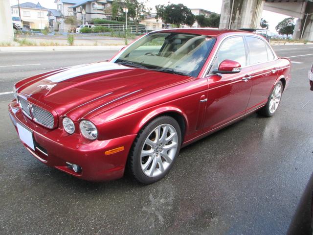 XJ XJ 3.0エグゼクティブ(3枚目)