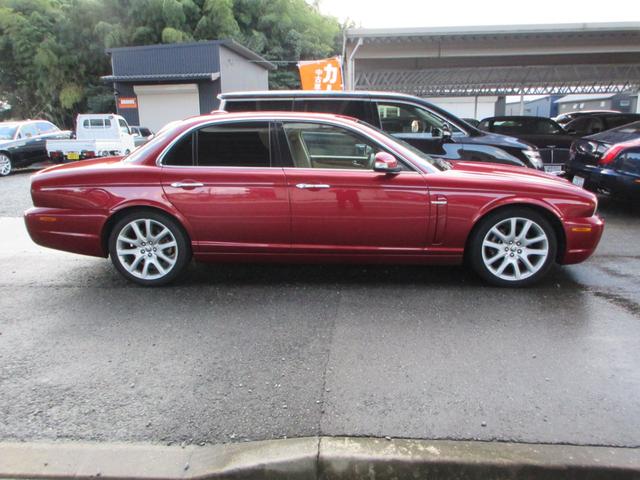 XJ XJ 3.0エグゼクティブ(5枚目)