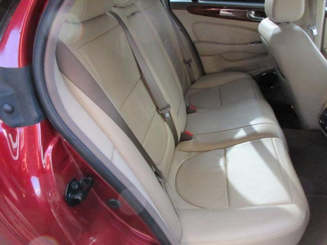 XJ XJ 3.0エグゼクティブ(22枚目)