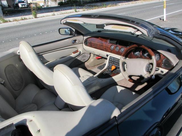 ＸＫ ＸＫ８コンバーチブル（28枚目）