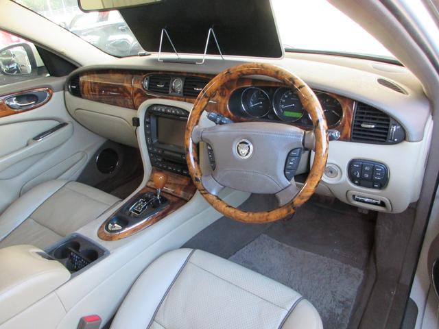 ＸＪ ＸＪ　４．２ソブリン（15枚目）