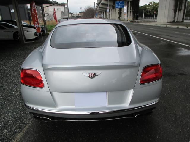 コンチネンタル ＧＴ　Ｖ８（7枚目）