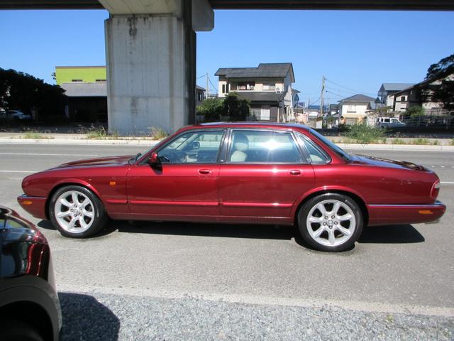 ＸＪＲ　４．０スーパーチャージドＶ８（画像4）