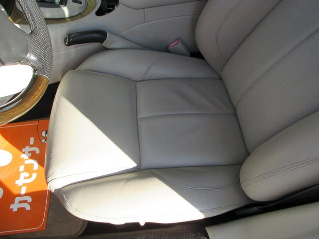 ＸＪＲ　４．０スーパーチャージドＶ８（画像12）