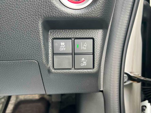 Ｎ－ＢＯＸカスタム Ｇ・Ｌターボホンダセンシング　ＥＴＣ　バックカメラ　両側電動スライドドア　ナビ　ＴＶ　クリアランスソナー　オートクルーズコントロール　レーンアシスト　衝突被害軽減システム　オートライト　ＬＥＤヘッドランプ　スマートキー（14枚目）