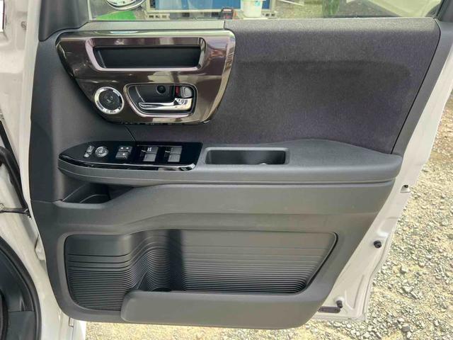 Ｎ－ＢＯＸカスタム Ｇ・Ｌターボホンダセンシング　ＥＴＣ　バックカメラ　両側電動スライドドア　ナビ　ＴＶ　クリアランスソナー　オートクルーズコントロール　レーンアシスト　衝突被害軽減システム　オートライト　ＬＥＤヘッドランプ　スマートキー（27枚目）