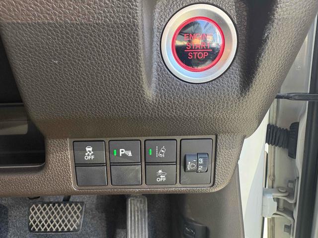 Ｎ－ＷＧＮ Ｌホンダセンシング　ＥＴＣ　バックカメラ　ＴＶ　クリアランスソナー　オートクルーズコントロール　レーンアシスト　衝突被害軽減システム　オートライト　スマートキー　アイドリングストップ　電動格納ミラー　シートヒーター（10枚目）