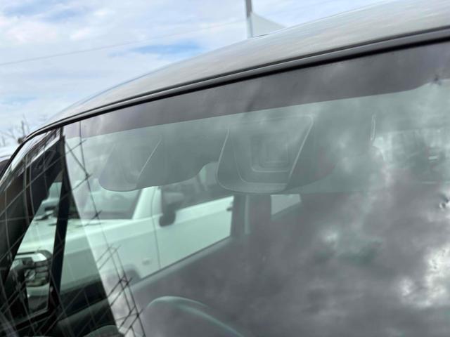 ハスラー Ｊ　ドライブレコーダー　ＥＴＣ　ＴＶ　レーンアシスト　衝突被害軽減システム　オートライト　ＨＩＤ　スマートキー　アイドリングストップ　シートヒーター　ベンチシート　ＣＶＴ　盗難防止システム　ＡＢＳ　ＥＳＣ（22枚目）