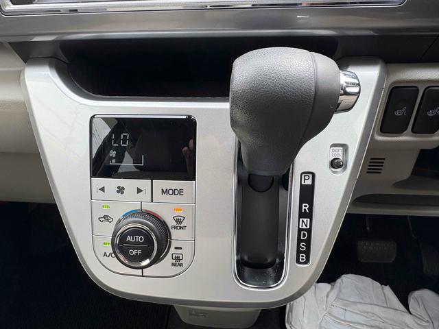 キャスト スタイルＸ　リミテッド　ＳＡＩＩＩ　ＥＴＣ　バックカメラ　ＴＶ　クリアランスソナー　衝突被害軽減システム　オートマチックハイビーム　スマートキー　アイドリングストップ　シートヒーター　ベンチシート　ＣＶＴ　盗難防止システム　ＡＢＳ（5枚目）