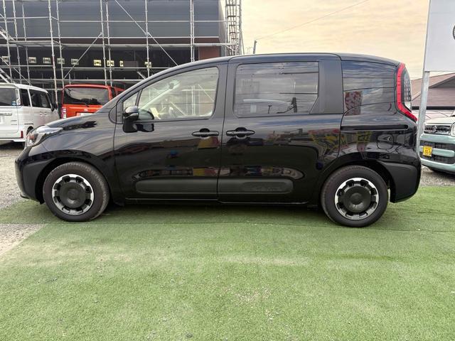 シエンタ ハイブリッドZ ETC 全周囲カメラ ナビ TV クリアランスソナー オートクルーズコントロール レーンアシスト 衝突被害軽減システム 両側電動スライドドア オートマチックハイビーム LEDヘッドランプ スマートキー(15枚目)