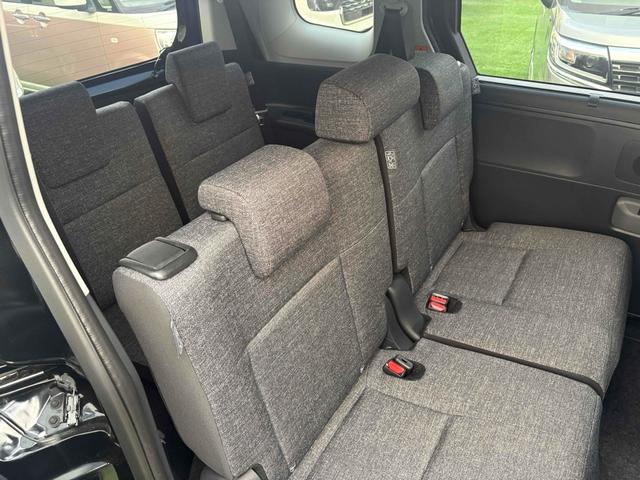 シエンタ ハイブリッドＺ　ＥＴＣ　全周囲カメラ　ナビ　ＴＶ　クリアランスソナー　オートクルーズコントロール　レーンアシスト　衝突被害軽減システム　両側電動スライドドア　オートマチックハイビーム　ＬＥＤヘッドランプ　スマートキー（28枚目）