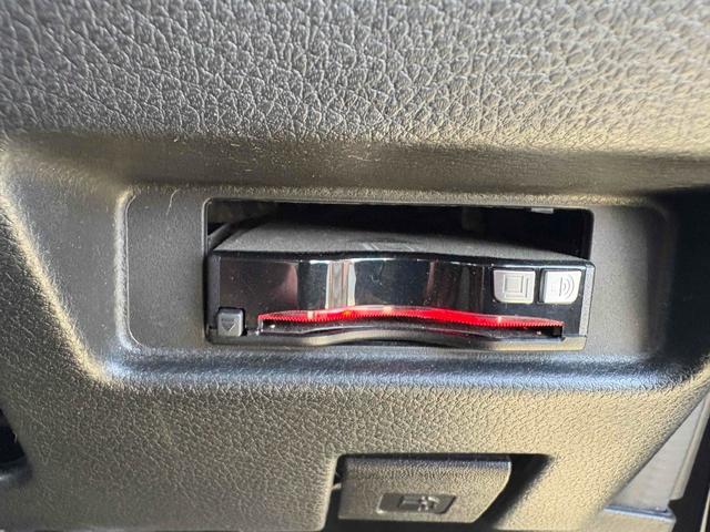 スペーシア ハイブリッドG ETC バックカメラ 両側スライドドア ナビ TV クリアランスソナー レーンアシスト 衝突被害軽減システム スマートキー アイドリングストップ 電動格納ミラー ベンチシート CVT 盗難防止システム(3枚目)