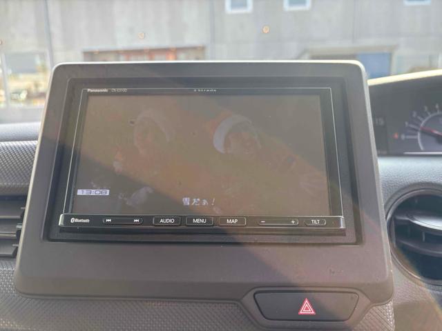 Ｎ－ＢＯＸ Ｇホンダセンシング　ＥＴＣ　バックカメラ　ＴＶ　オートクルーズコントロール　レーンアシスト　衝突被害軽減システム　オートライト　ＬＥＤヘッドランプ　スマートキー　アイドリングストップ　電動格納ミラー　ベンチシート　ＣＶＴ（3枚目）