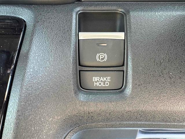 Ｎ－ＢＯＸカスタム ベースグレード　バックカメラ　両側スライド・片側電動　クリアランスソナー　オートクルーズコントロール　レーンアシスト　衝突被害軽減システム　オートライト　ＬＥＤヘッドランプ　スマートキー　アイドリングストップ（4枚目）