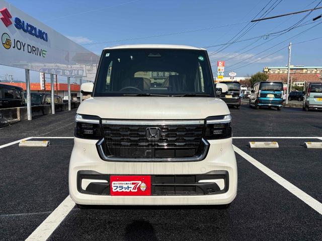 Ｎ－ＢＯＸカスタム ベースグレード　バックカメラ　両側スライド・片側電動　クリアランスソナー　オートクルーズコントロール　レーンアシスト　衝突被害軽減システム　オートライト　ＬＥＤヘッドランプ　スマートキー　アイドリングストップ（12枚目）