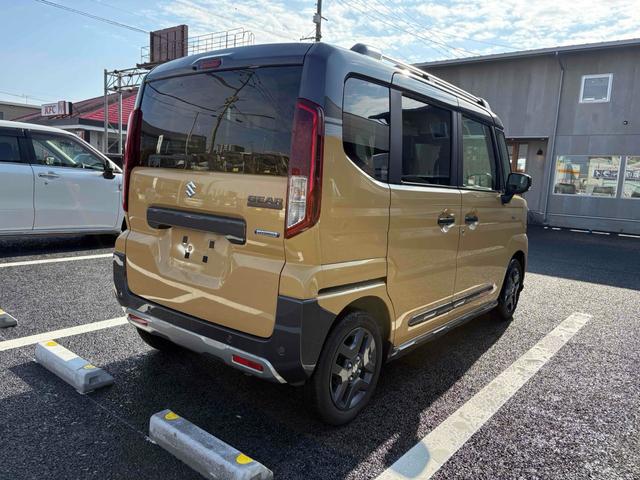 スペーシアギア ハイブリッドＸＺ　両側電動スライドドア　クリアランスソナー　オートクルーズコントロール　レーンアシスト　衝突被害軽減システム　ＬＥＤヘッドランプ　ヘッドライトウォッシャー　スマートキー　アイドリングストップ（15枚目）