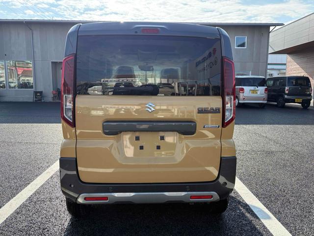 スペーシアギア ハイブリッドＸＺ　両側電動スライドドア　クリアランスソナー　オートクルーズコントロール　レーンアシスト　衝突被害軽減システム　ＬＥＤヘッドランプ　ヘッドライトウォッシャー　スマートキー　アイドリングストップ（16枚目）