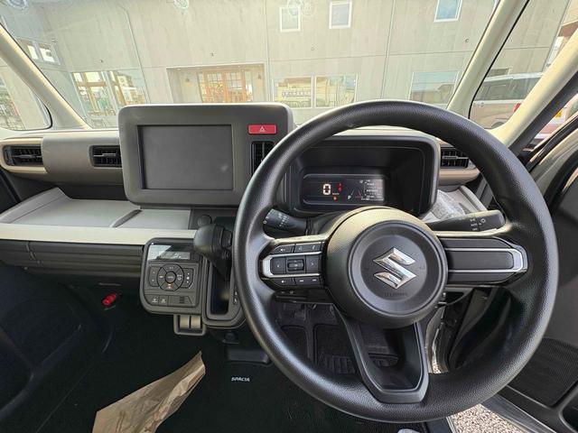 スペーシア ハイブリッドＧ　両側スライドドア　クリアランスソナー　衝突被害軽減システム　オートライト　ＬＥＤヘッドランプ　スマートキー　アイドリングストップ　ベンチシート　ＣＶＴ　盗難防止システム　ＡＢＳ　ＥＳＣ　衝突安全ボディ（2枚目）