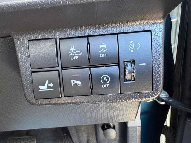 タント Ｘセレクション　ＥＴＣ　バックカメラ　両側スライド・片側電動　ナビ　ＴＶ　クリアランスソナー　衝突被害軽減システム　オートライト　ＬＥＤヘッドランプ　スマートキー　アイドリングストップ　電動格納ミラー　シートヒーター（10枚目）