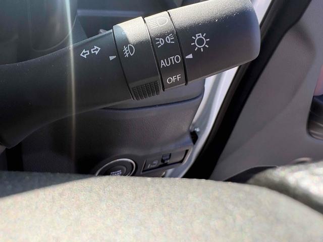 スペーシアカスタム ハイブリッドＧＳ　両側スライド・片側電動　クリアランスソナー　オートクルーズコントロール　レーンアシスト　衝突被害軽減システム　オートライト　ＬＥＤヘッドランプ　スマートキー　アイドリングストップ　電動格納ミラー（7枚目）