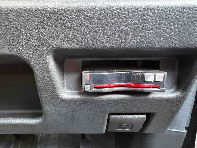 スペーシア ハイブリッドＧ　ＥＴＣ　バックカメラ　両側スライドドア　ＴＶ　クリアランスソナー　レーンアシスト　衝突被害軽減システム　スマートキー　アイドリングストップ　電動格納ミラー　ベンチシート　ＣＶＴ　盗難防止システム（9枚目）