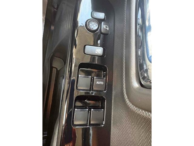 スペーシアカスタム ハイブリッドＧＳ　ＥＴＣ　両側スライド・片側電動　ＴＶ　クリアランスソナー　オートクルーズコントロール　レーンアシスト　衝突被害軽減システム　オートライト　ＬＥＤヘッドランプ　スマートキー　アイドリングストップ（11枚目）