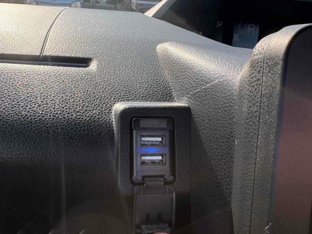 タント カスタムＸ　ＥＴＣ　バックカメラ　両側電動スライドドア　ＴＶ　クリアランスソナー　衝突被害軽減システム　ＬＥＤヘッドランプ　スマートキー　アイドリングストップ　電動格納ミラー　シートヒーター　ベンチシート　ＣＶＴ（10枚目）