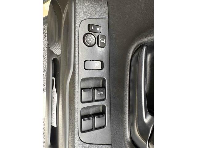 ハスラー 　ＥＴＣ　ＴＶ　クリアランスソナー　レーンアシスト　衝突被害軽減システム　オートライト　スマートキー　アイドリングストップ　電動格納ミラー　シートヒーター　ＣＶＴ　ＥＳＣ　ＣＤ　Ｂｌｕｅｔｏｏｔｈ（17枚目）