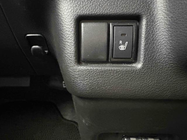 スペーシアカスタム 　ＥＴＣ　全周囲カメラ　両側電動スライドドア　ナビ　ＴＶ　クリアランスソナー　オートクルーズコントロール　レーンアシスト　衝突被害軽減システム　オートライト　スマートキー　アイドリングストップ（17枚目）