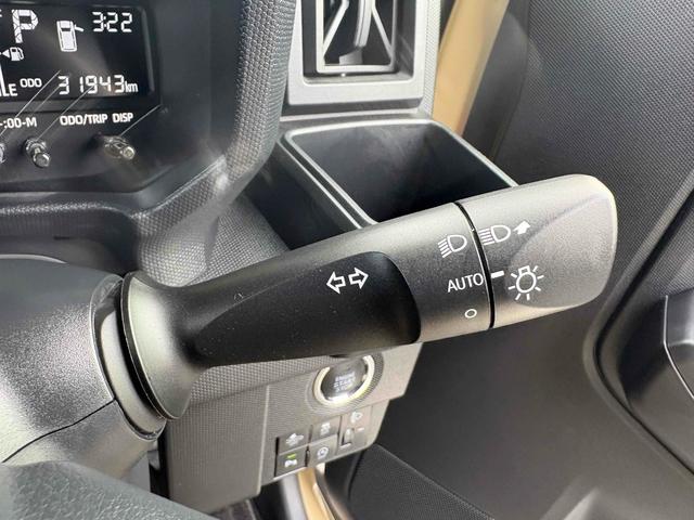 タフト Ｘ　バックカメラ　ＴＶ　クリアランスソナー　衝突被害軽減システム　オートライト　ＬＥＤヘッドランプ　スマートキー　アイドリングストップ　電動格納ミラー　サンルーフ　ＣＶＴ　盗難防止システム　ＡＢＳ　ＥＳＣ（9枚目）