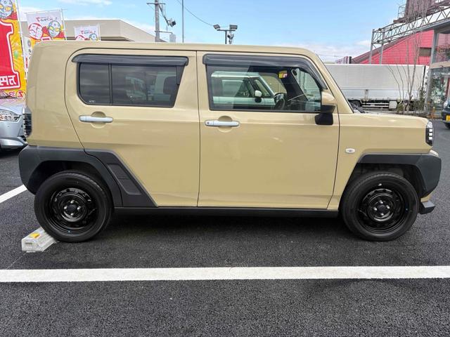 タフト Ｘ　バックカメラ　ＴＶ　クリアランスソナー　衝突被害軽減システム　オートライト　ＬＥＤヘッドランプ　スマートキー　アイドリングストップ　電動格納ミラー　サンルーフ　ＣＶＴ　盗難防止システム　ＡＢＳ　ＥＳＣ（16枚目）