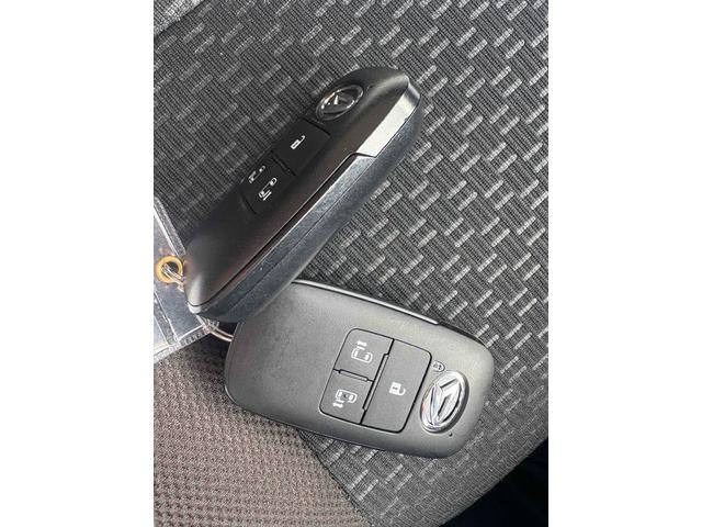 トール Ｇ　ＥＴＣ　バックカメラ　ＴＶ　両側電動スライドドア　クリアランスソナー　衝突被害軽減システム　オートライト　ＬＥＤヘッドランプ　スマートキー　アイドリングストップ　電動格納ミラー　ウォークスルー　ＣＶＴ（11枚目）