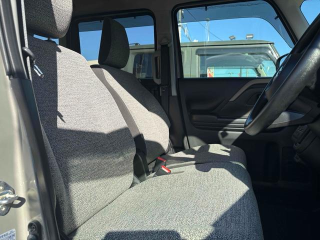 スペーシア ハイブリッドＧ　ＥＴＣ　クリアランスソナー　衝突被害軽減システム　ＬＥＤヘッドランプ　スマートキー　アイドリングストップ　電動格納ミラー　ベンチシート　ＣＶＴ　盗難防止システム　ＡＢＳ　ＥＳＣ　ＣＤ　衝突安全ボディ（10枚目）