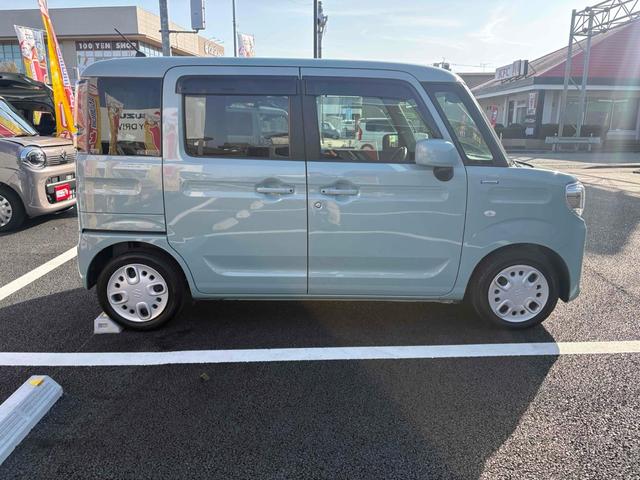 スペーシア 　ＥＴＣ　両側電動スライドドア　ナビ　ＴＶ　クリアランスソナー　レーンアシスト　衝突被害軽減システム　オートライト　スマートキー　アイドリングストップ　電動格納ミラー　シートヒーター　ベンチシート（16枚目）