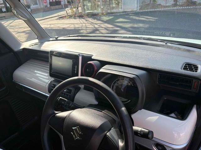 スペーシア 　ＥＴＣ　両側電動スライドドア　ナビ　ＴＶ　クリアランスソナー　レーンアシスト　衝突被害軽減システム　オートライト　スマートキー　アイドリングストップ　電動格納ミラー　シートヒーター　ベンチシート（25枚目）