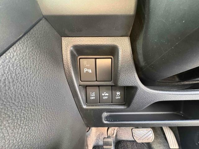 �Փ˔�Q�y���V�X�e���I�Փ˂̉\���������ꍇ�A�u���[�L�̕⏕������s���A�������ďՓ˔�Q���y������V�X�e���ł��B