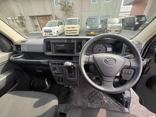 ハイゼットカーゴ AT 衝突被害軽減システム ETC 両側スライドドア キーレスエントリー アイドリングストップ オートマチックハイビーム ABS ESC エアコン パワーステアリング パワーウィンドウ(2枚目)