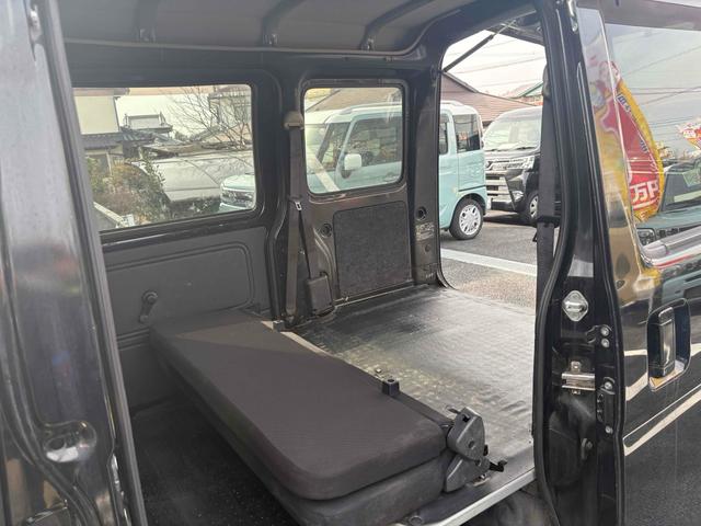ハイゼットカーゴ AT 衝突被害軽減システム ETC 両側スライドドア キーレスエントリー アイドリングストップ オートマチックハイビーム ABS ESC エアコン パワーステアリング パワーウィンドウ(22枚目)