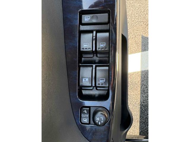 タント カスタムＸ　トップエディションＶＳ　ＳＡＩＩＩ　ドライブレコーダー　ＥＴＣ　全周囲カメラ　両側電動スライドドア　ＴＶ　クリアランスソナー　衝突被害軽減システム　オートマチックハイビーム　オートライト　ＬＥＤヘッドランプ　スマートキー（23枚目）