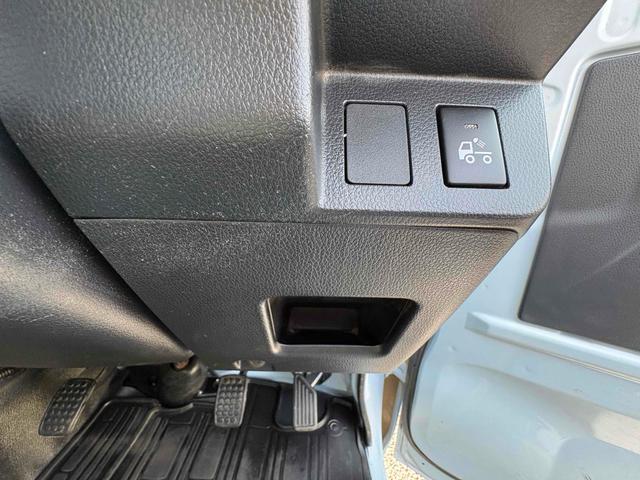 ハイゼットトラック 　４ＷＤ　軽トラック　ＭＴ　エアコン　運転席エアバッグ（15枚目）