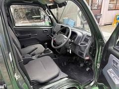 当店のお車をご覧いただきましてありがとうございます。お車についてのご質問やお見積りのご依頼、ご購入にあたってのご相談などお気軽にお問い合わせ下さい！ 7