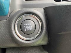 プッシュエンジンスタートシステム、エンジン始動・停止をワンタッチで行うことができます。 5