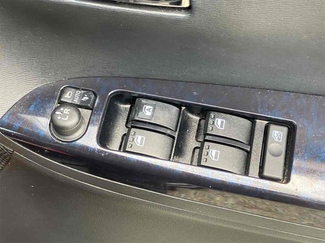 タント カスタムＸ　トップエディションＳＡＩＩＩ　ＥＴＣ　バックカメラ　両側スライド・片側電動　ナビ　ＴＶ　クリアランスソナー　衝突被害軽減システム　オートマチックハイビーム　オートライト　ＬＥＤヘッドランプ　スマートキー　アイドリングストップ（11枚目）