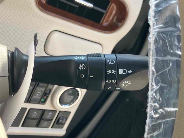 ムーヴキャンバス Ｘリミテッドメイクアップ　ＳＡＩＩ　ＥＴＣ　バックカメラ　両側電動スライドドア　ナビ　ＴＶ　衝突被害軽減システム　オートライト　スマートキー　アイドリングストップ　電動格納ミラー　ベンチシート　ＣＶＴ　盗難防止システム　ＡＢＳ　ＥＳＣ（10枚目）