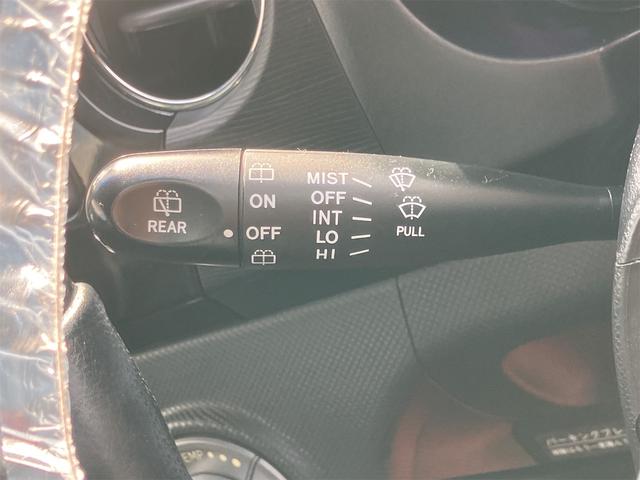 タントエグゼ カスタムＧ　ドライブレコーダー　ナビ　ＴＶ　ＨＩＤ　スマートキー　アイドリングストップ　電動格納ミラー　ＣＶＴ　盗難防止システム　ＡＢＳ　ＣＤ　ＤＶＤ再生　アルミホイール　衝突安全ボディ　エアコン（7枚目）