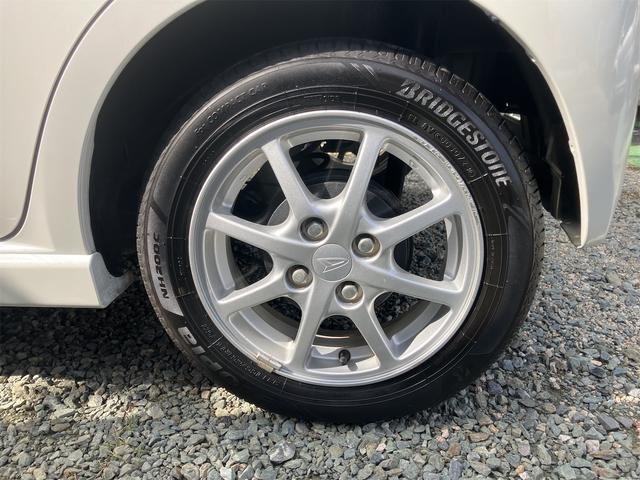 タントエグゼ カスタムＧ　ドライブレコーダー　ナビ　ＴＶ　ＨＩＤ　スマートキー　アイドリングストップ　電動格納ミラー　ＣＶＴ　盗難防止システム　ＡＢＳ　ＣＤ　ＤＶＤ再生　アルミホイール　衝突安全ボディ　エアコン（20枚目）