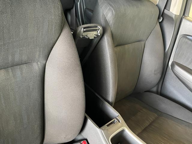 シャトル ハイブリッド　ホンダセンシング　ＥＴＣ　バックカメラ　ナビ　ＢＴ　オートクルーズコントロール　レーンアシスト　衝突被害軽減システム　オートライト　スマートキー　オートエアコン　電格ミラー　ウィンカーミラー　プライバシーガラス（34枚目）