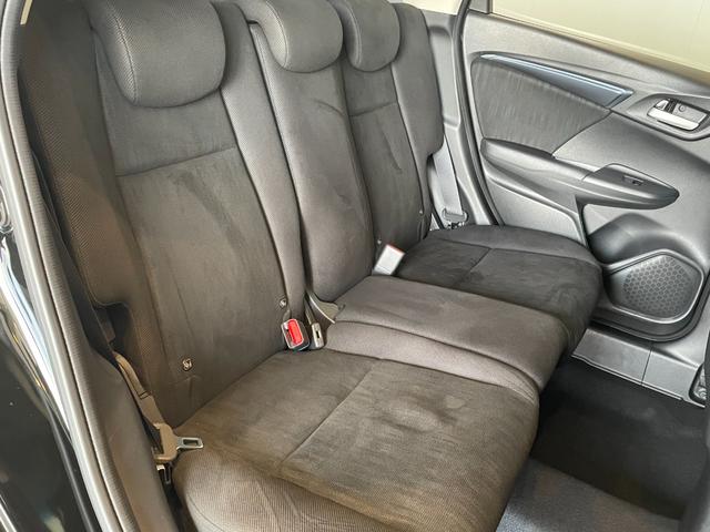 シャトル ハイブリッド　ホンダセンシング　ＥＴＣ　バックカメラ　ナビ　ＢＴ　オートクルーズコントロール　レーンアシスト　衝突被害軽減システム　オートライト　スマートキー　オートエアコン　電格ミラー　ウィンカーミラー　プライバシーガラス（37枚目）